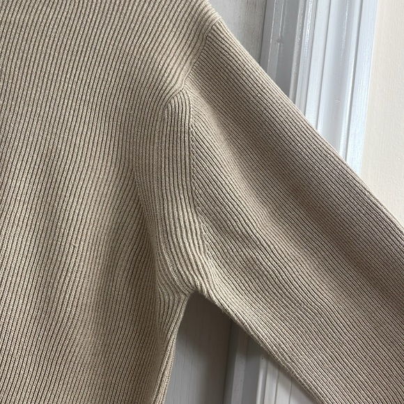 Men’s Vintage Sweater - Picture 6 of 10